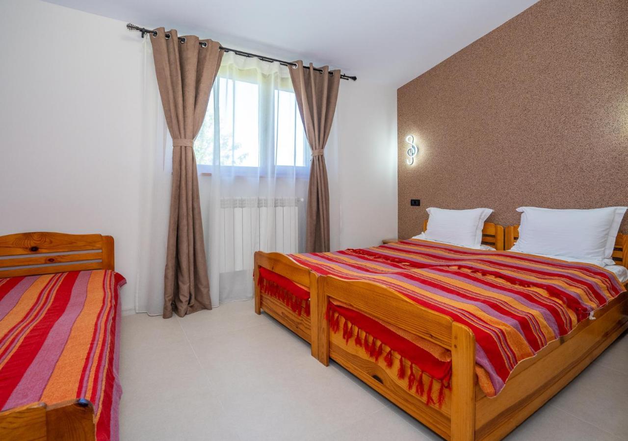 Casa Nikita Hotel Vama Veche Ngoại thất bức ảnh