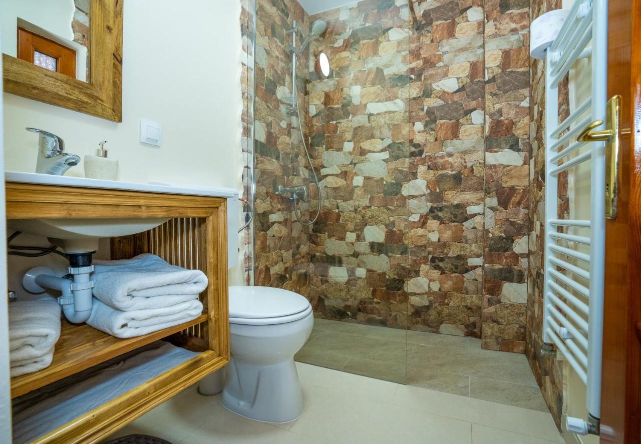 Casa Nikita Hotel Vama Veche Ngoại thất bức ảnh