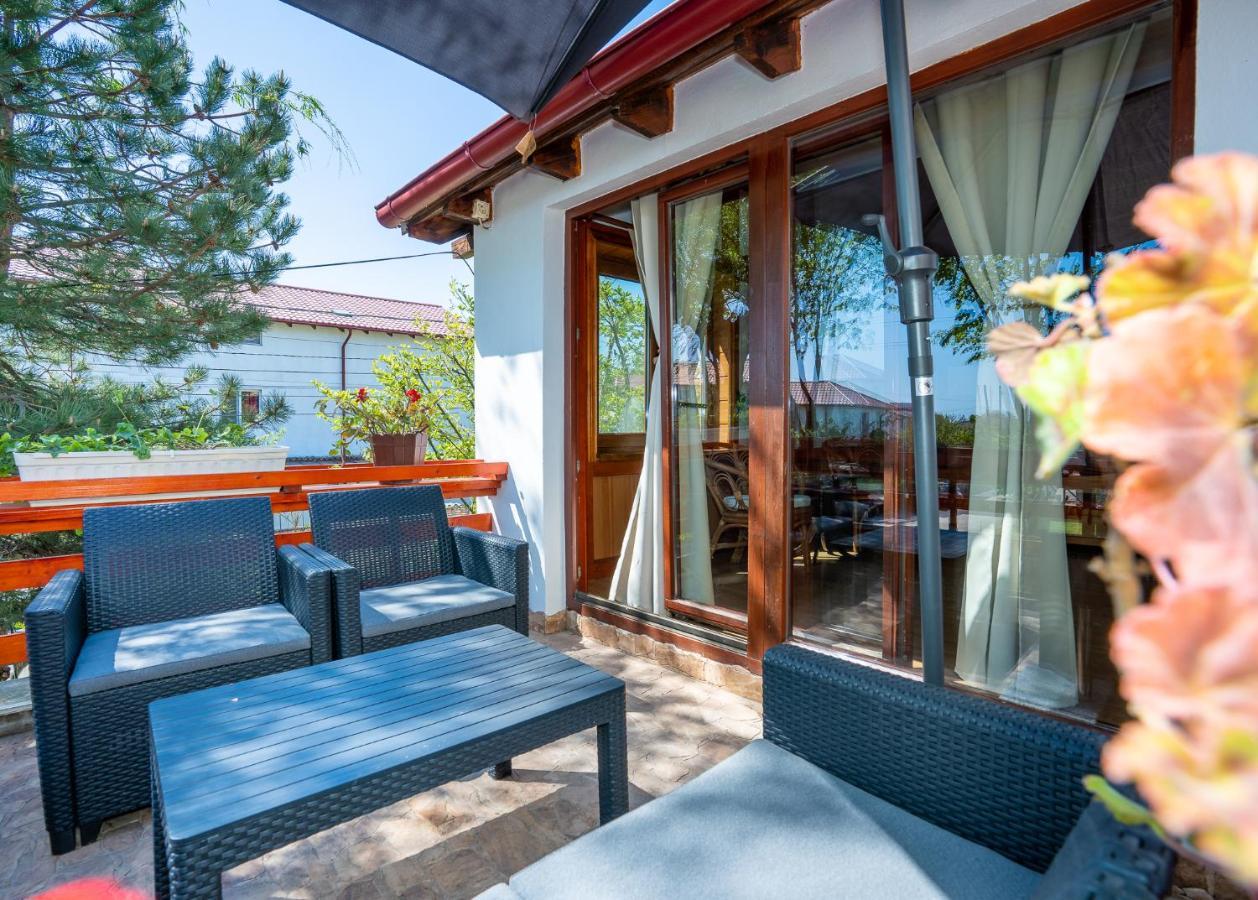Casa Nikita Hotel Vama Veche Ngoại thất bức ảnh